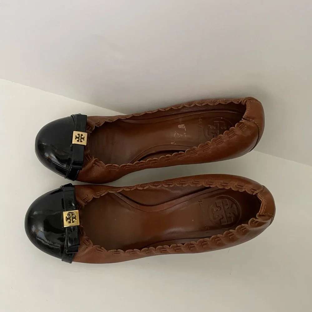 Tory Burch Brown Leather Cap-Toe Heels